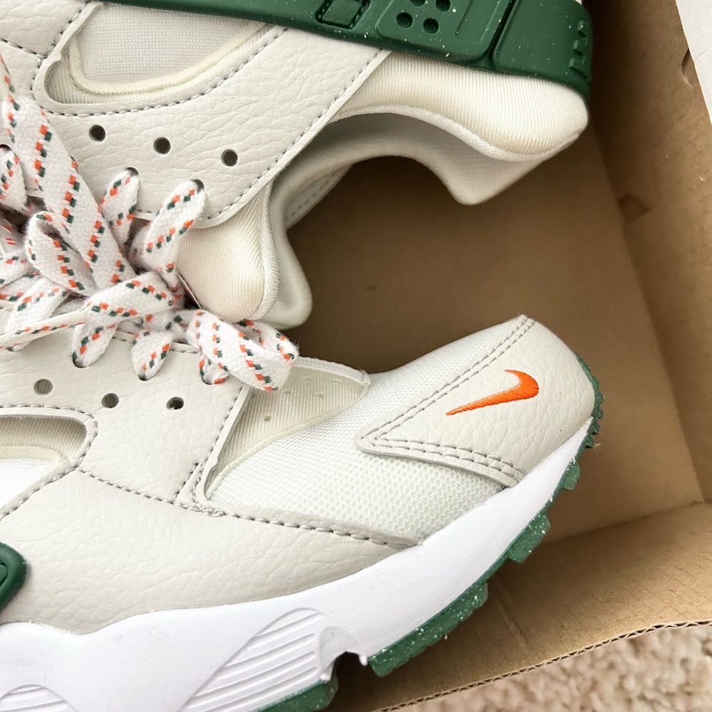 nike air huarache gs green orange - Picture 3 of 8